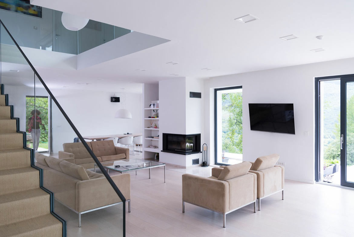 Ample apartment